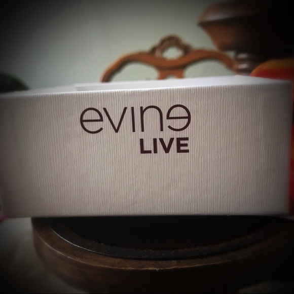 Ivory Howlite Beads - Picture 7 of 7